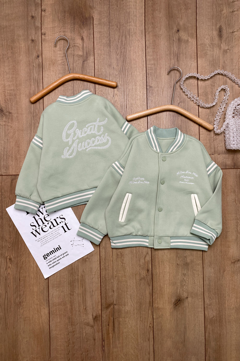 Бомбер для девочек детская одежда оптом Томико