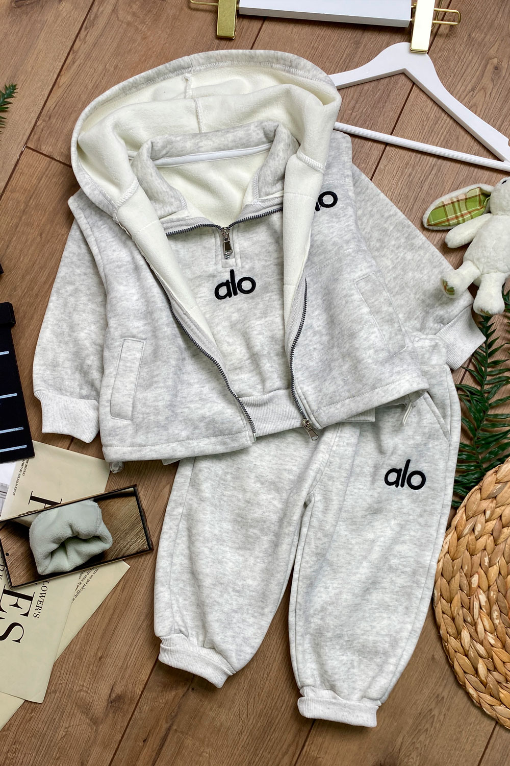 Костюм для девочек  детская одежда оптом Томико