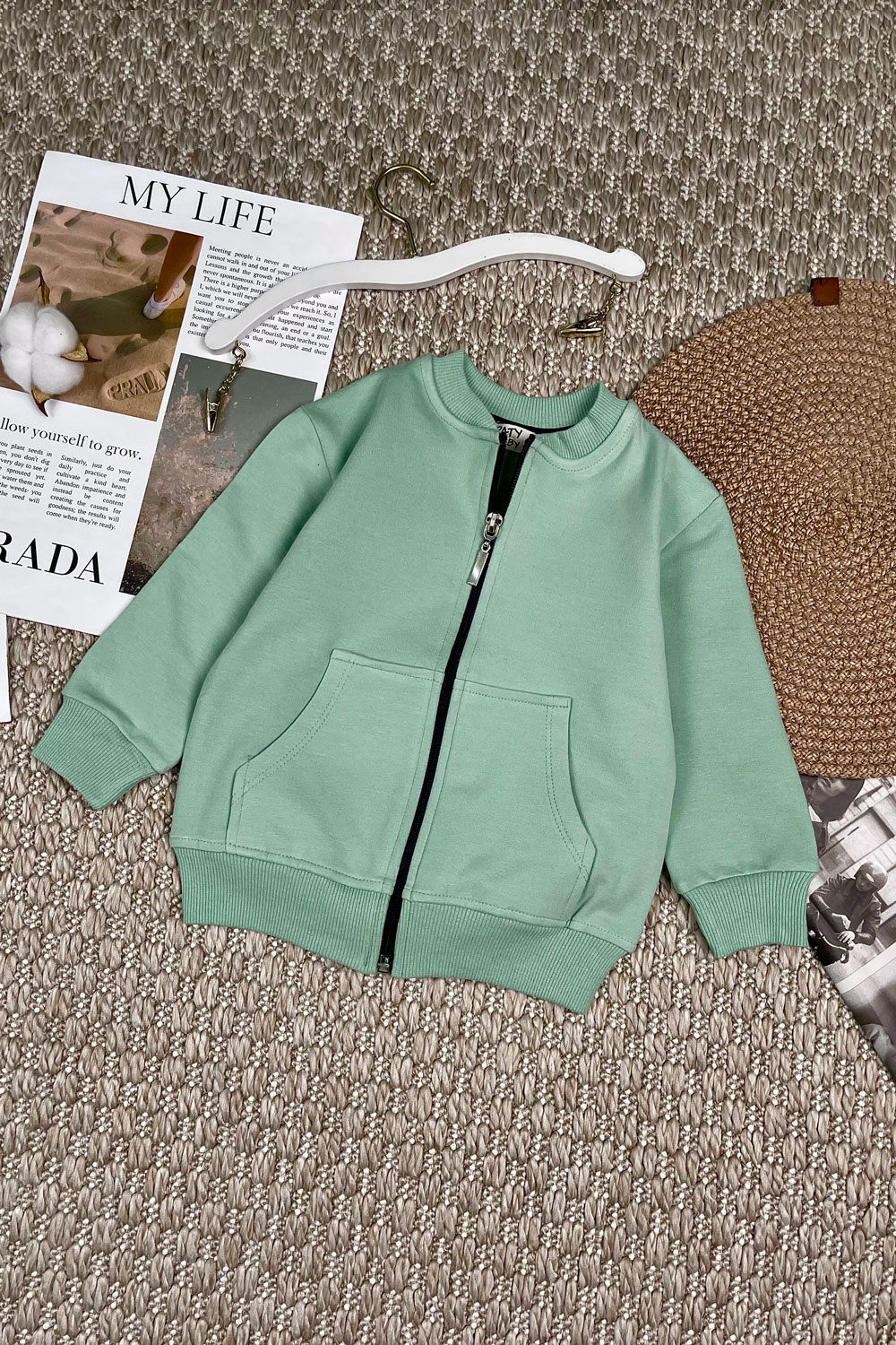 Бомбер для девочек детская одежда оптом Томико